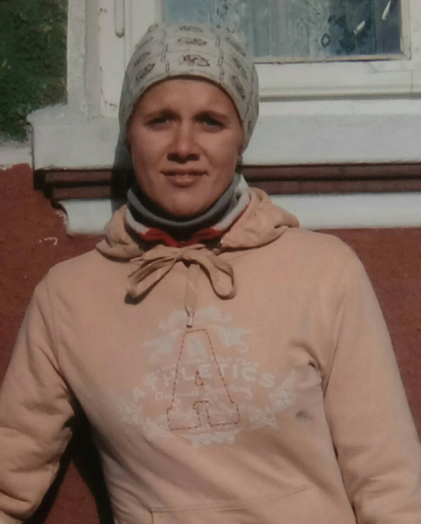 49_5afeeda109443