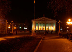 668d086c6753326bcd64a82d6bcd64b3_600x1000