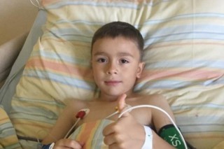 36113962_1547215692306418_r