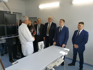 d400f7c815e90fa3fddd99c1a4b36751