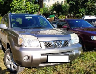 parkuvannya-avtomobiliv-na-gazonah-ternopil-2