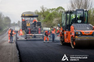 837dfc780746efb4345b6835ec4bee72_XL