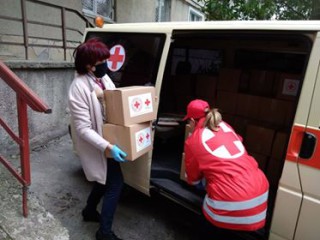 chervoniy-hrest-ternopil-2020-traven-1