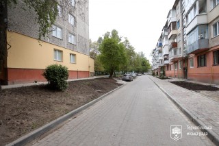 remont-dvoru-na-vul_-lesi-ukrainki-9-26052020-10