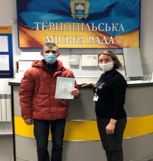 vidacha-svidotstva-v-ramkah-emalyatko