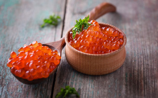 caviar-red-e1481737889300