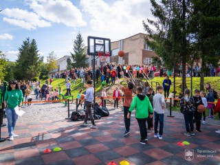 vidkrittya-sportivnogo-maydanchika-na-teritorii-shkoli-23-u-ternopoli-6
